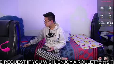 Snapshot of neithan_and_scott_ chatting on January 8, 2025, 12:15 pm NEW ONLYFANS OF SCOTT online show from January 8, 2025, 12:15 pm