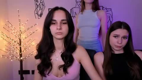Snapshot of nekky_mouse chatting on July 12, 2026, 9:44 am Meow online show from July 12, 2026, 9:44 am