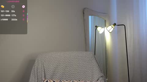 Snapshot of neldaaskins chatting on January 24, 2025, 7:30 am Lana online show from January 24, 2025, 7:30 am