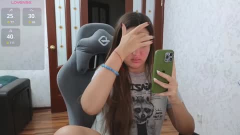 Snapshot of nellyfischer chatting on December 12, 2024, 3:59 pm Nelly online show from December 12, 2024, 3:59 pm