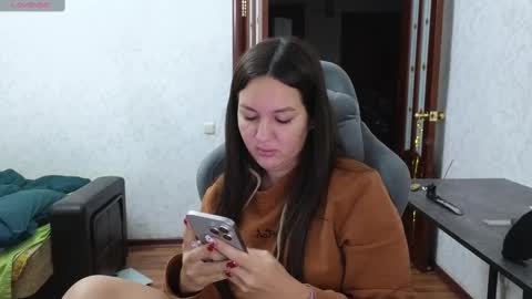 Snapshot of nellyfischer chatting on March 6, 2025, 6:48 pm Nelly online show from March 6, 2025, 6:48 pm