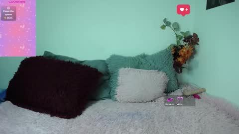 Snapshot of nenaa_stg chatting on October 23, 2025, 3:06 am Sol Stg online show from October 23, 2025, 3:06 am