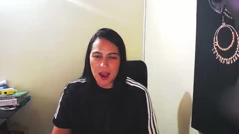 Snapshot of neny445 chatting on January 24, 2025, 1:57 pm kelly lopez online show from January 24, 2025, 1:57 pm