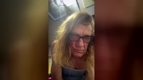 neocrete online show from April 14, 2026, 9:37 am