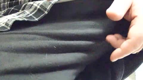 neohiom4f online show from December 20, 2025, 6:26 pm