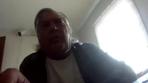 Snapshot of neohiom4f chatting on June 1, 2026, 12:40 pm neohiom4f online show from June 1, 2026, 12:40 pm