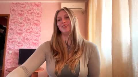 neomimaddern online show from April 22, 2026, 6:05 am