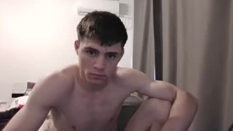 Snapshot of neoplayboy2 chatting on June 3, 2026, 5:29 pm neoplayboy2 online show from June 3, 2026, 5:29 pm