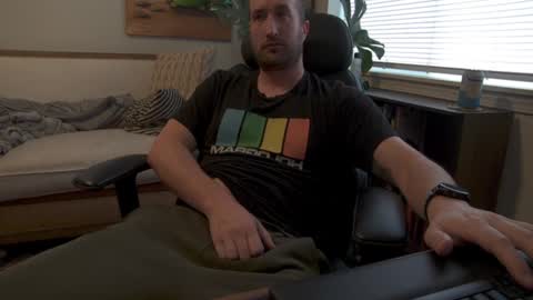 Snapshot of neox400 chatting on November 13, 2025, 6:07 pm neox400 online show from November 13, 2025, 6:07 pm