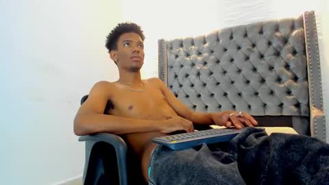 Nero online show from October 20, 2025, 7:36 pm