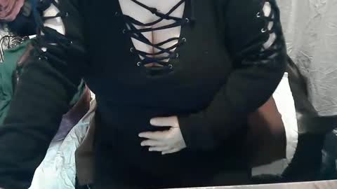 neslihan online show from February 16, 2025, 6:10 am