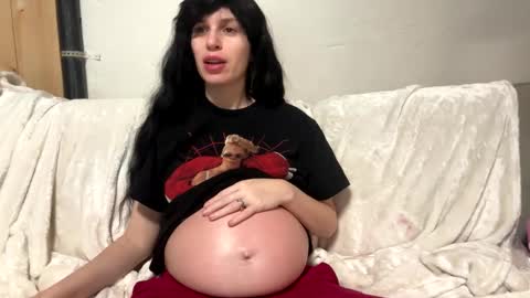 NessaLovesYouMore online show from March 8, 2025, 7:49 am