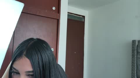 Snapshot of nesuko_kamado chatting on January 19, 2025, 6:00 pm nesuko_kamado online show from January 19, 2025, 6:00 pm