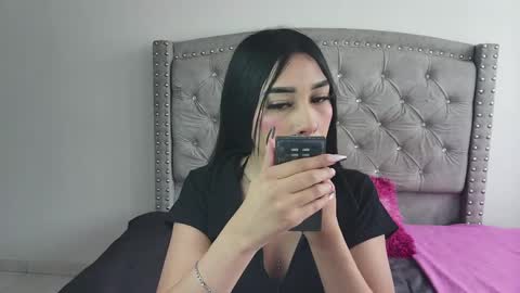 Snapshot of nesuko_kamado chatting on February 16, 2025, 3:16 pm nesuko_kamado online show from February 16, 2025, 3:16 pm