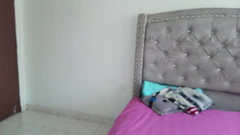 Snapshot of nesuko_kamado chatting on September 13, 2025, 2:39 pm nesuko_kamado online show from September 13, 2025, 2:39 pm