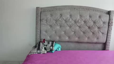 Snapshot of nesuko_kamado chatting on September 22, 2025, 4:42 pm nesuko_kamado online show from September 22, 2025, 4:42 pm