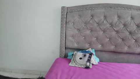 Snapshot of nesuko_kamado chatting on October 14, 2025, 4:19 pm nesuko_kamado online show from October 14, 2025, 4:19 pm