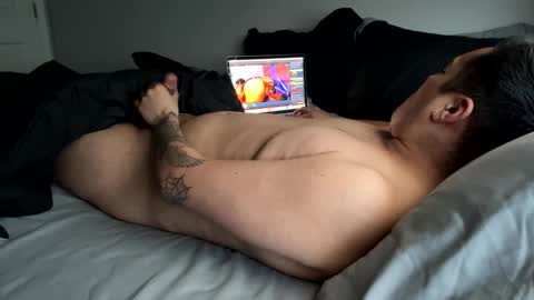 Snapshot of never___satisfied chatting on March 9, 2025, 4:11 pm never___satisfied online show from March 9, 2025, 4:11 pm