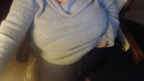 Lilly  online show from January 23, 2025, 2:44 am