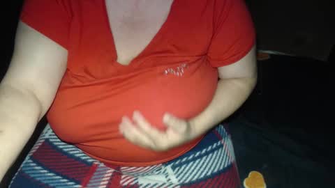 Lilly  online show from September 27, 2025, 2:27 am