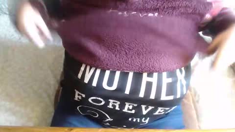 Lilly  online show from January 17, 2026, 9:14 am