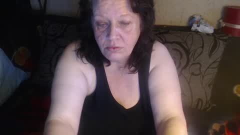 Snapshot of new_milf chatting on June 26, 2026, 2:27 am Lilly online show from June 26, 2026, 2:27 am