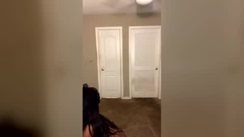 newatl1211 online show from April 18, 2026, 5:22 am