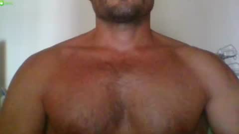 newtyguy90 online show from July 14, 2026, 8:52 am