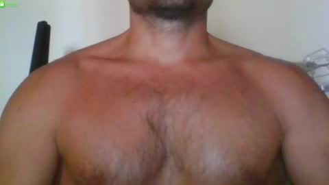 newtyguy90 online show from July 17, 2026, 10:55 am