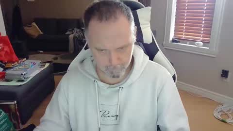 Snapshot of newvvorld chatting on February 18, 2025, 4:48 pm NewWorld online show from February 18, 2025, 4:48 pm