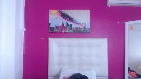 nextdoor_fantasy online show from October 2, 2025, 3:13 am