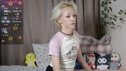 NextVibe1 online show from October 3, 2025, 5:10 pm