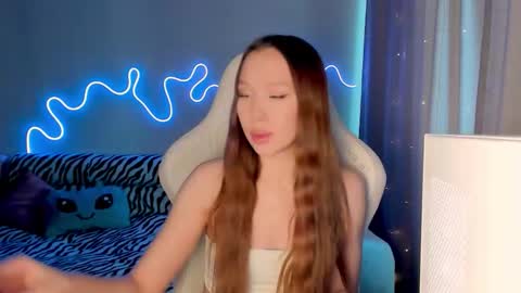 Mina online show from January 6, 2026, 9:24 am