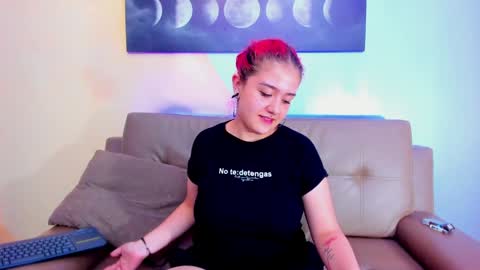 Snapshot of nia_stark chatting on January 3, 2025, 6:03 pm Estefani online show from January 3, 2025, 6:03 pm