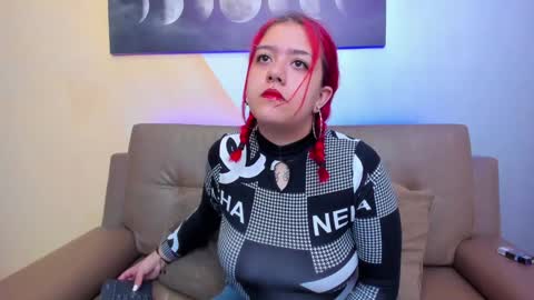 Snapshot of nia_stark chatting on January 7, 2025, 11:48 am Estefani online show from January 7, 2025, 11:48 am