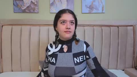 Snapshot of nia_stark chatting on April 4, 2026, 3:49 am Estefani online show from April 4, 2026, 3:49 am