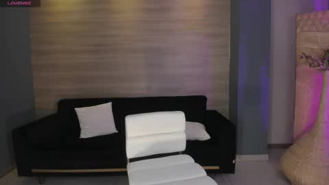 SQUIRTER DOLL    online show from February 24, 2026, 5:44 pm