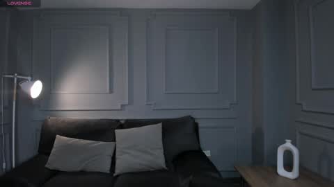 Call me Nia  online show from March 6, 2025, 7:10 pm