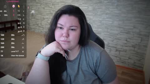 Snapshot of nicara_ chatting on February 5, 2025, 7:50 am nicara_ online show from February 5, 2025, 7:50 am