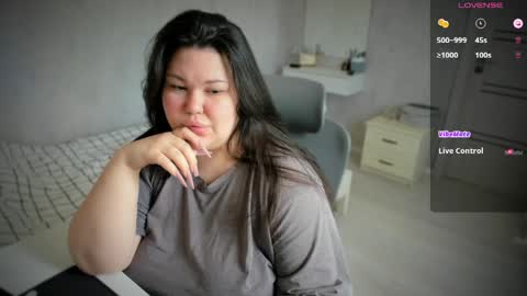 nicara_ online show from May 25, 2026, 10:54 am