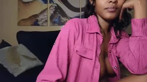 Snapshot of nicckah_ chatting on February 9, 2025, 12:17 am Lilly online show from February 9, 2025, 12:17 am