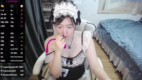 Belle online show from March 6, 2025, 1:37 am