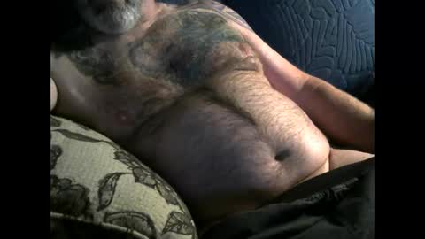 OldMadtown Guy online show from November 3, 2025, 5:42 am