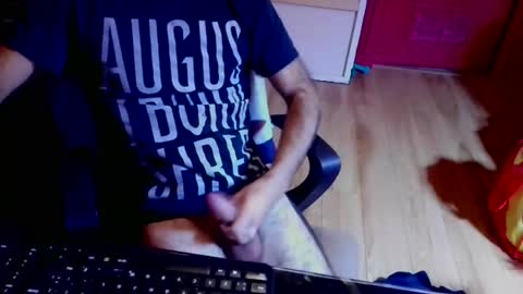 nicecck24 online show from December 16, 2024, 8:09 am