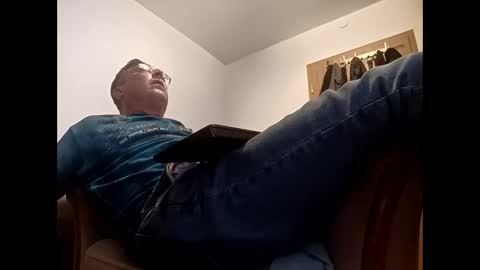 Snapshot of nicefuck0077 chatting on October 12, 2025, 7:35 pm nicefuck0077 online show from October 12, 2025, 7:35 pm