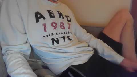 Andrew online show from December 18, 2025, 10:38 pm