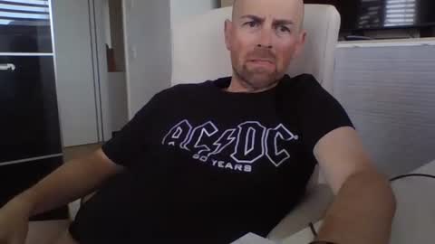 niceguydate online show from April 2, 2026, 12:58 pm