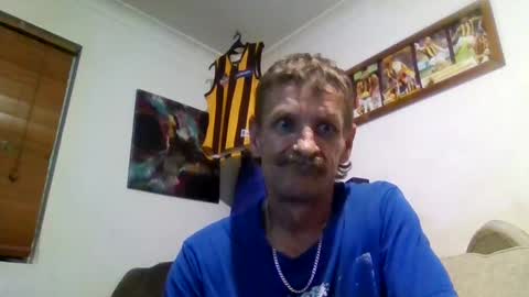 Sexiishaine online show from February 27, 2026, 7:58 pm