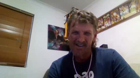 Sexiishaine online show from April 25, 2026, 3:09 pm