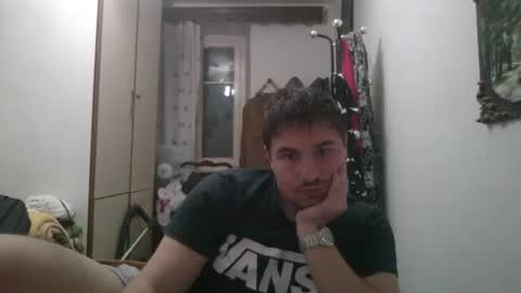 Snapshot of nick1213n chatting on December 27, 2024, 2:04 am nick1213n online show from December 27, 2024, 2:04 am